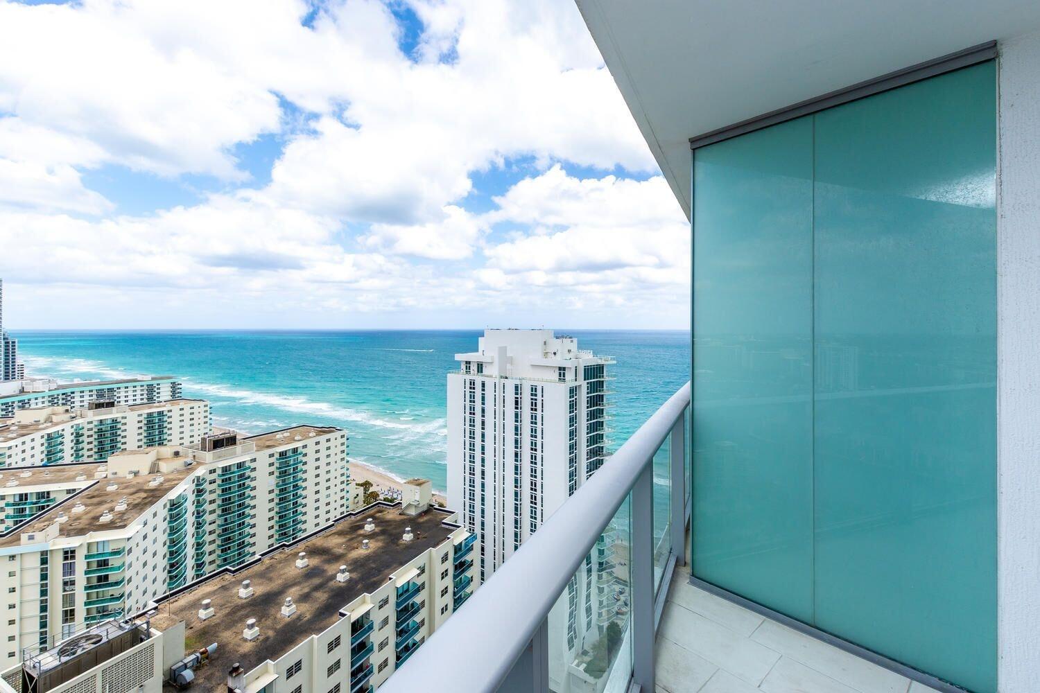 Lyfe Resort & Residences Hollywood Luaran gambar